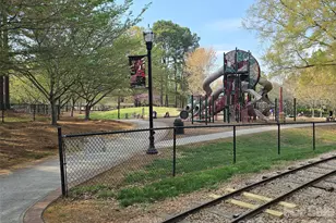 605 Frank St, Kannapolis, NC 28081 - Photo 19