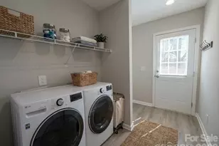 605 Frank St, Kannapolis, NC 28081 - Photo 11