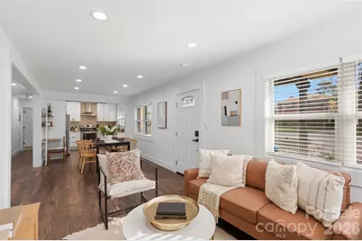 1642 Washington Avenue, Charlotte, NC 28216 - Photo 5