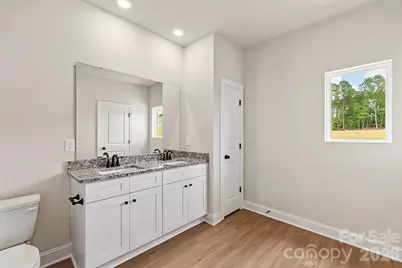 6726 Fairford Drive, Charlotte, NC 28215 - Photo 15