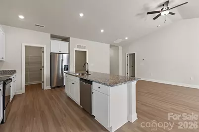 6726 Fairford Drive, Charlotte, NC 28215 - Photo 9