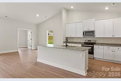 6726 Fairford Drive, Charlotte, NC 28215 - Photo 7