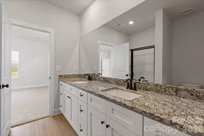 6505 Fairford Drive, Charlotte, NC 28215 - Photo 15