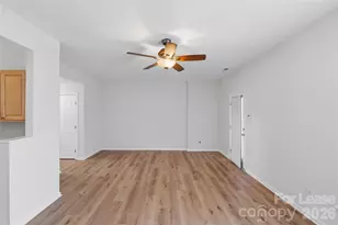 4957 Sunburst Ln, Charlotte, NC 28213 - Photo 13