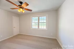 1022 Surry Ln, Gastonia, NC 28054 - Photo 11