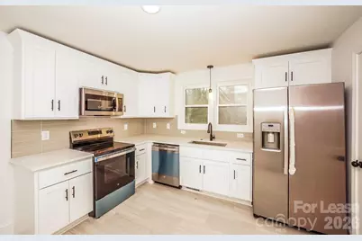 1522 7th Avenue Drive SW, Hickory, NC 28602 - Photo 9