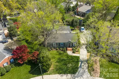 2009 Hassell Place, Charlotte, NC 28209 - Photo 5