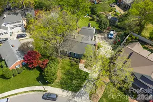 2009 Hassell Pl, Charlotte, NC 28209 - Photo 7