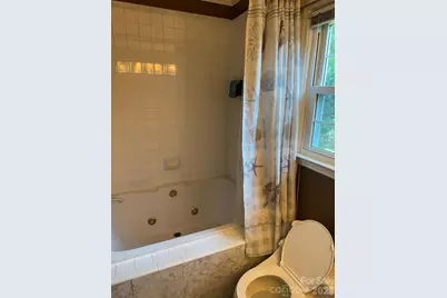 2009 Hassell Place, Charlotte, NC 28209 - Photo 21
