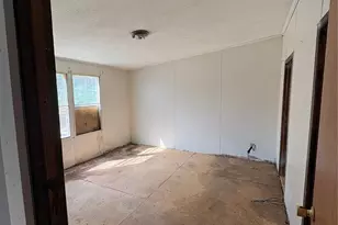 2137 Plumcrest Ln, Clover, SC 29710 - Photo 9