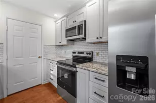 10 Orchard Pl, Weaverville, NC 28787 - Photo 7