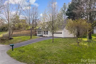 10 Orchard Pl, Weaverville, NC 28787 - Photo 3