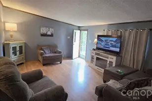 1797 Sprouse St, Lincolnton, NC 28092 - Photo 5