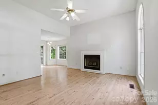 716 King St, Waxhaw, NC 28173 - Photo 7