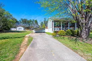2681 Tumbleweed Dr, Lenoir, NC 28645 - Photo 9