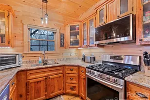 693 High Splendor Rd, Robbinsville, NC 28771 - Photo 11