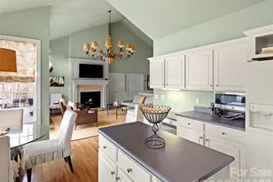 109 Poppy Ln, Asheville, NC 28803 - Photo 11