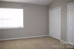 10118 Frosty Ln, Charlotte, NC 28216 - Photo 11