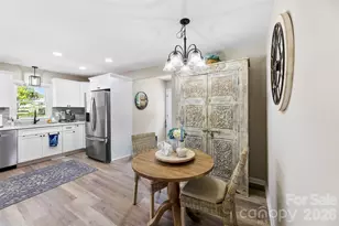 203 Blanche Ave, Belmont, NC 28012 - Photo 5