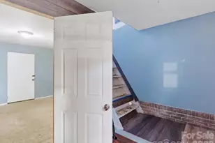 2523 Briargrove Dr, Charlotte, NC 28215 - Photo 27