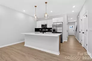 341 N Hoskins Rd, Charlotte, NC 28216 - Photo 21