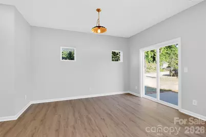 341 N Hoskins Road, Charlotte, NC 28216 - Photo 7