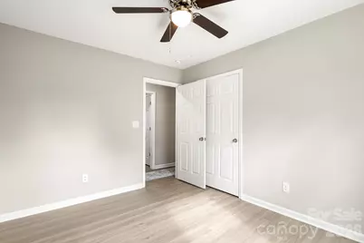 420 Charlotte Street, York, SC 29745 - Photo 17