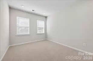 8426 Discovery Ln, Charlotte, NC 28216 - Photo 29