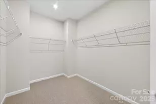 8426 Discovery Ln, Charlotte, NC 28216 - Photo 23