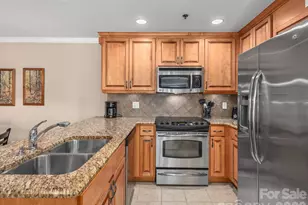 307 Bowling Park Rd, Asheville, NC 28803 - Photo 9