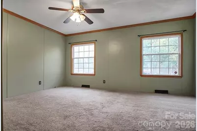 308 E Cleveland Avenue, Bessemer City, NC 28016 - Photo 17