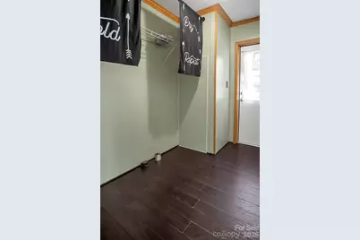 308 E Cleveland Avenue, Bessemer City, NC 28016 - Photo 15