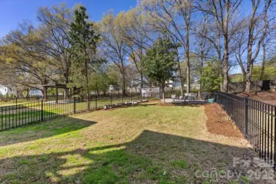 1241 Drummond Avenue, Charlotte, NC 28205 - Photo 43