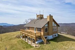 1007 Turkey Trot Rd, Clyde, NC 28721 - Photo 3