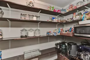 704 S Chester St, Gastonia, NC 28052 - Photo 15