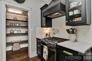 704 S Chester St, Gastonia, NC 28052 - Photo 9