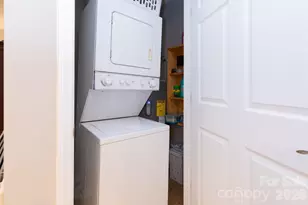 210 State St, Asheville, NC 28806 - Photo 21