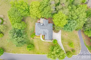 136 Windemere Isle Rd, Statesville, NC 28677 - Photo 47