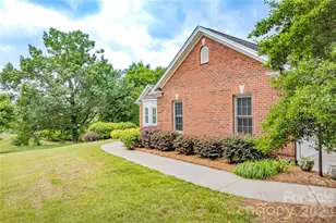 136 Windemere Isle Rd, Statesville, NC 28677 - Photo 37