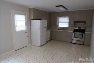 886 Hess Rd, Concord, NC 28025 - Photo 5