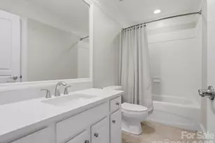 809 Savile Ln, Fort Mill, SC 29715 - Photo 37