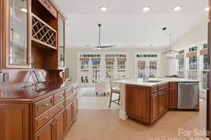 809 Savile Ln, Fort Mill, SC 29715 - Photo 19