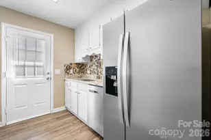 525 12th Street SW, Hickory, NC 28602 - Photo 5