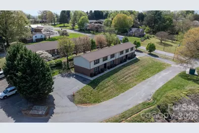 525 12th Street SW #30, Hickory, NC 28602 - Photo 17