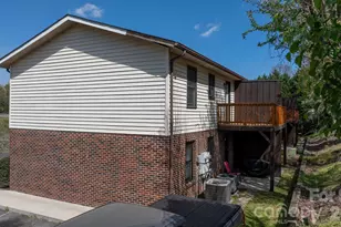 525 12th Street SW, Hickory, NC 28602 - Photo 15