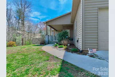 2573 Dogwood Vista, Lenoir, NC 28645 - Photo 11