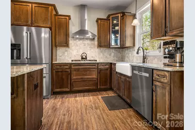 666 Never Blue Road, Flat Rock, NC 28731 - Photo 7