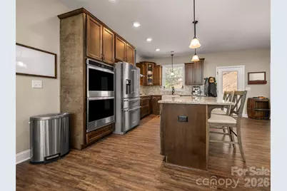 666 Never Blue Road, Flat Rock, NC 28731 - Photo 9