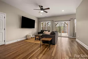 666 Never Blue Rd, Flat Rock, NC 28731 - Photo 27