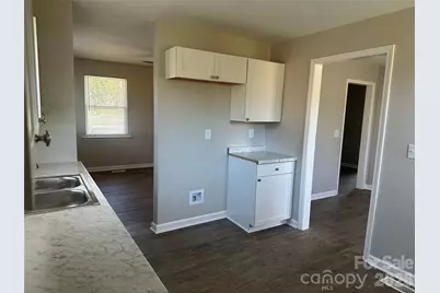 509 Skipwith Place, Charlotte, NC 28217 - Photo 11